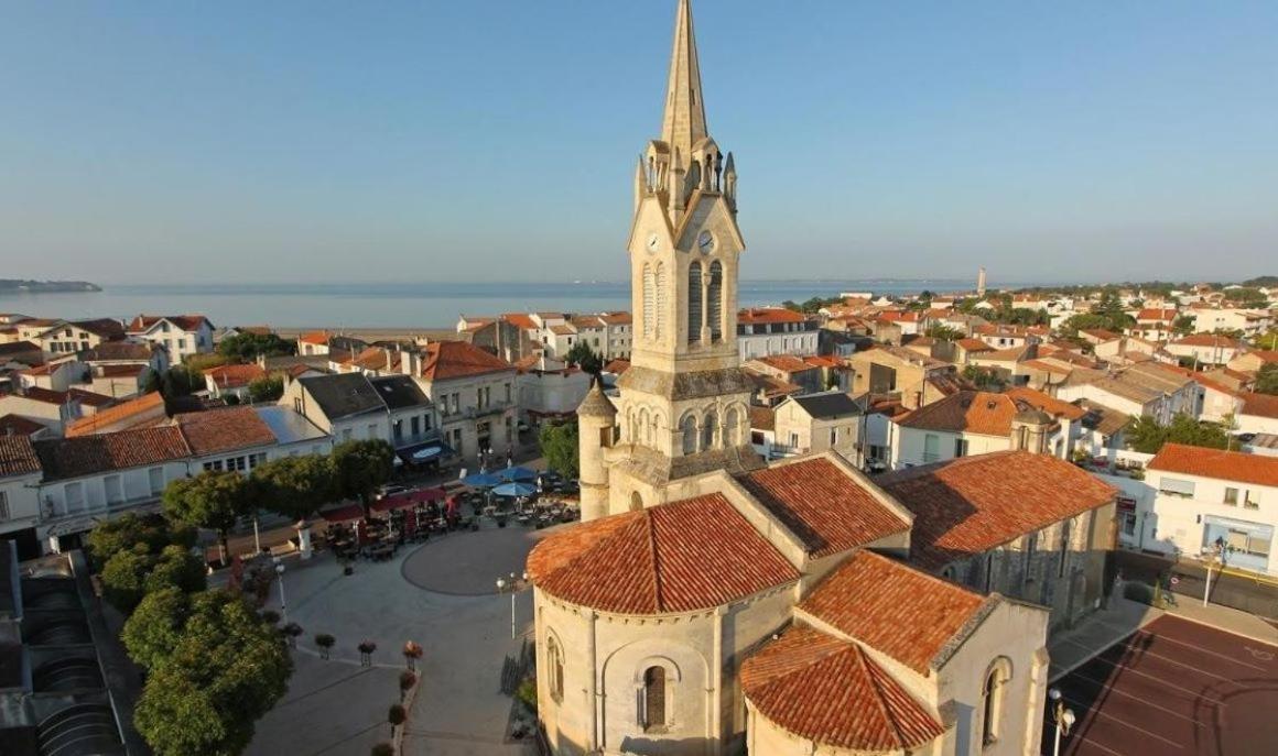 A 2 Pas De La Plage De La Vallieres 생죠지드디돈느 외부 사진