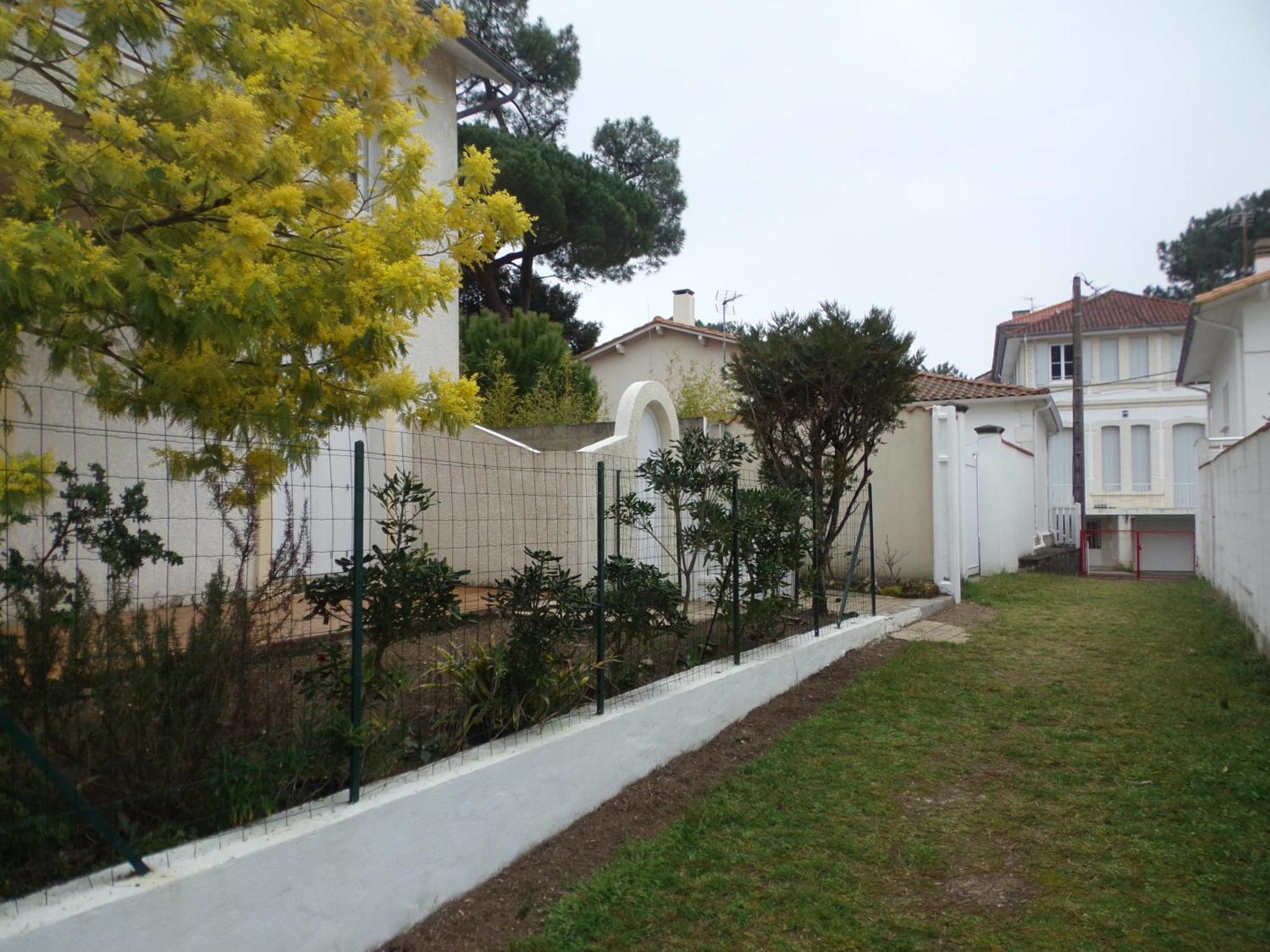 A 2 Pas De La Plage De La Vallieres 생죠지드디돈느 외부 사진